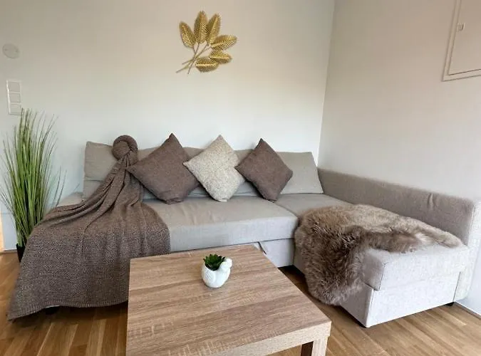 New With Spacious Balcony 18 * Βιέννη
