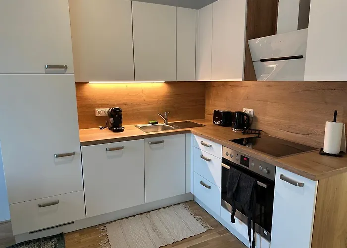 New With Spacious Balcony 18 Διαμέρισμα Βιέννη
